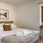 Alpinestay #1 - Fuer 6 - Bergblick, Balkon, Kamin, Kino, Yoga, Parkplatz Daire *