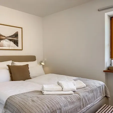 Alpinestay #1 - Fuer 6 - Bergblick, Balkon, Kamin, Kino, Yoga, Parkplatz Appartamento *