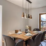 Lejlighed Alpinestay #1 - Fuer 6 - Bergblick, Balkon, Kamin, Kino, Yoga, Parkplatz Garmisch-Partenkirchen