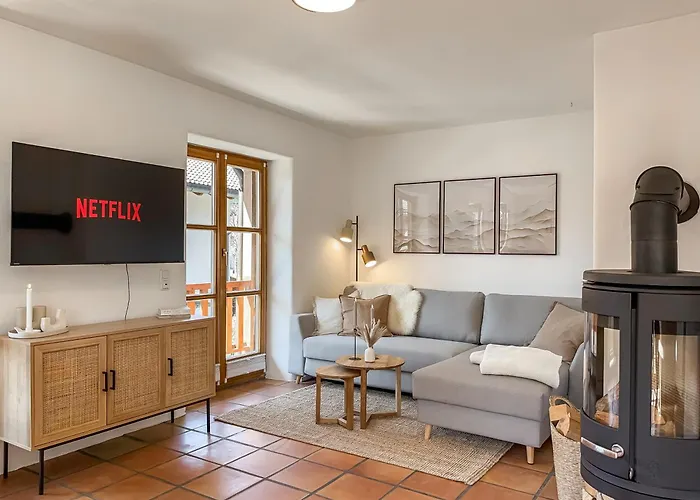 Für 6 - Bergblick, Balkon, Kamin, Kino, Yoga, Parkplatz Apartamento Garmisch-Partenkirchen