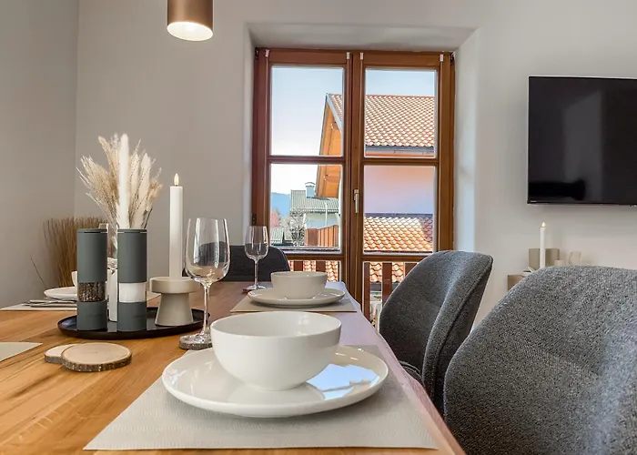 Für 6 - Bergblick, Balkon, Kamin, Kino, Yoga, Parkplatz Garmisch-Partenkirchen